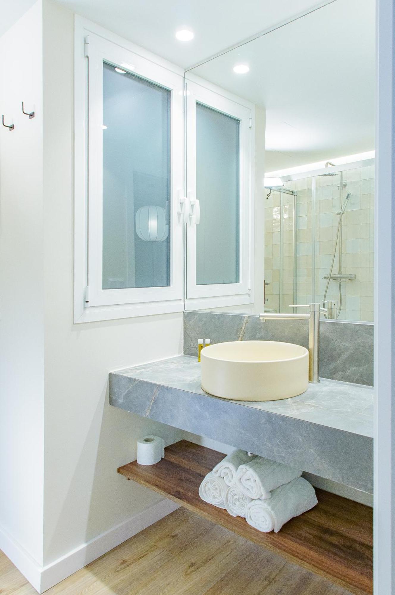 Myflats Premier Suites Alicante Exterior photo