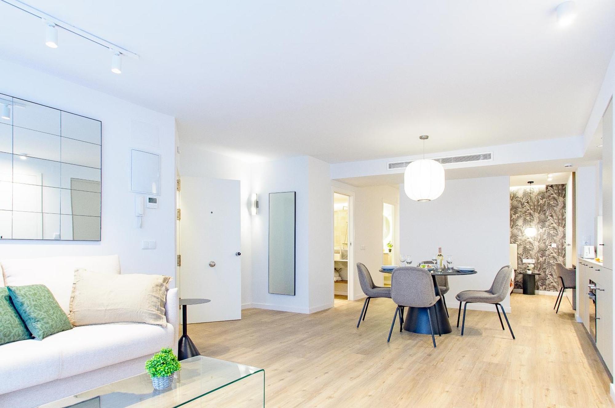 Myflats Premier Suites Alicante Exterior photo